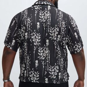 Fashion Nova short sleeve shirt, Black, XL